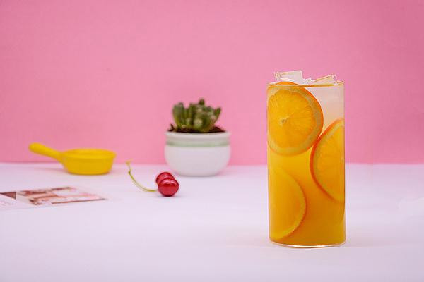 茶星舍奶茶公(gong)司(si)怎麽樣？一(yi)站式(shi)扶持爲(wei)您的(de)事業(ye)錦上添花(huā)！