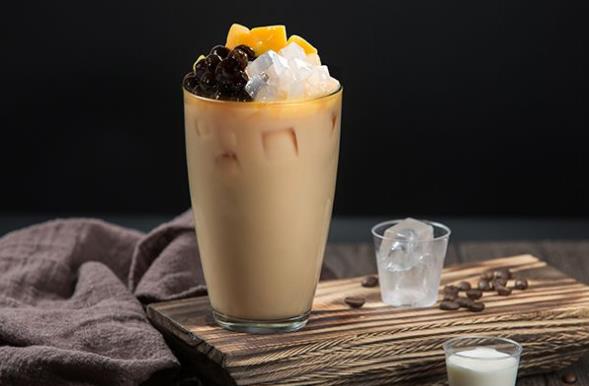創業(ye)選加(jia)盟奶茶店(diàn)怎麽樣？怎麽加(jia)盟一(yi)箇(ge)奶茶店(diàn)？